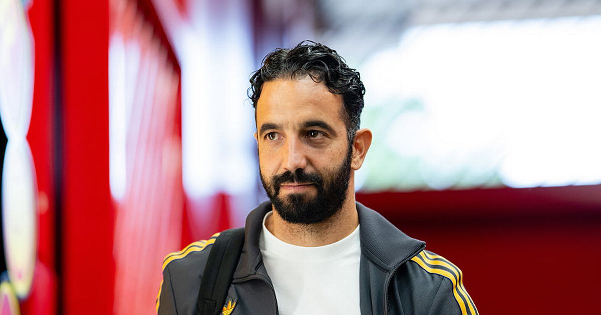 Man Utd ready to let trio worth £156m leave for FREE to fund huge summer transfer - The Mirror